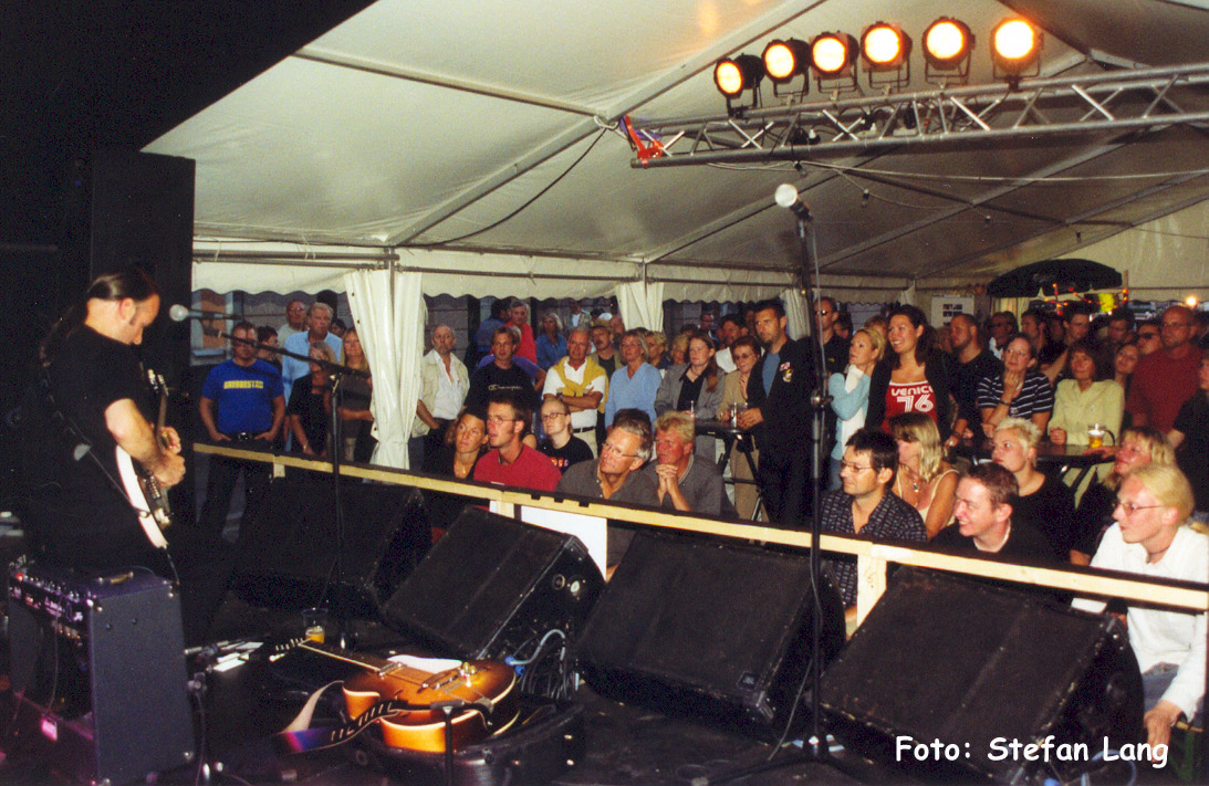 Mac solo at Blues Tent Malmö Festival