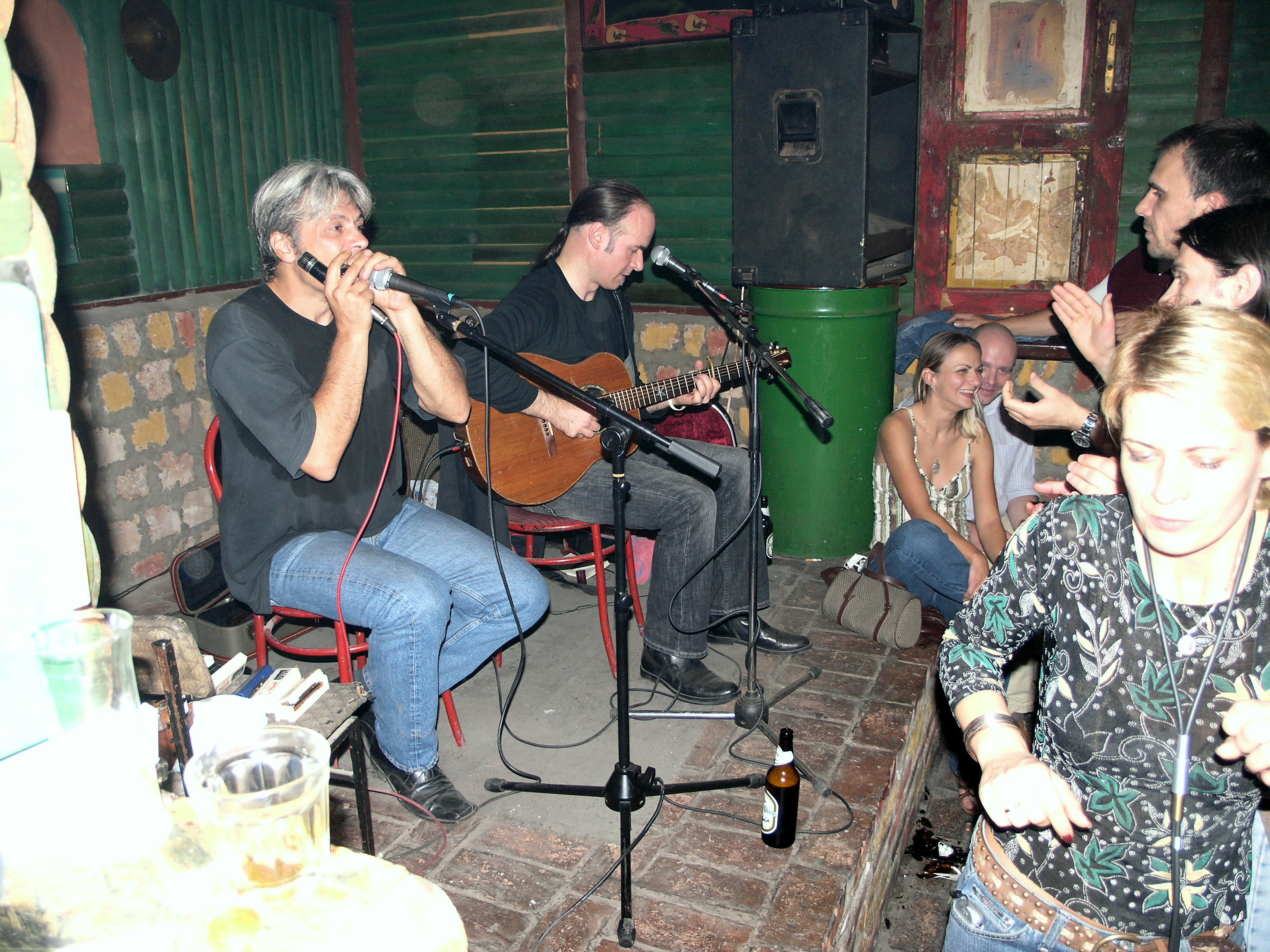 Blues Trio Kuglas Jeca dancing